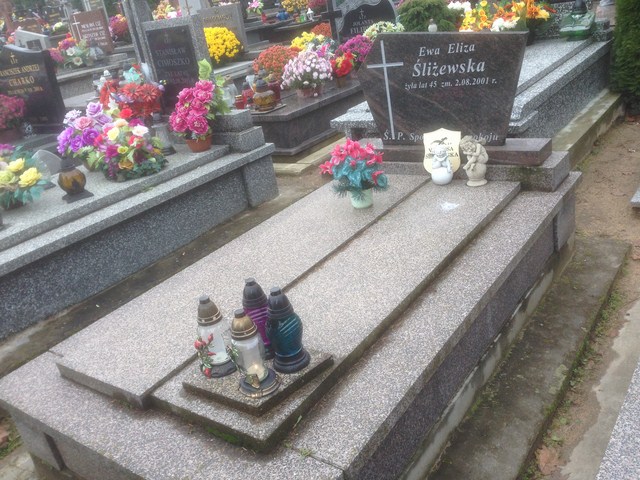 Ewa Eliza Śliżewska 1956 Białystok - Grobonet - Wyszukiwarka osób pochowanych
