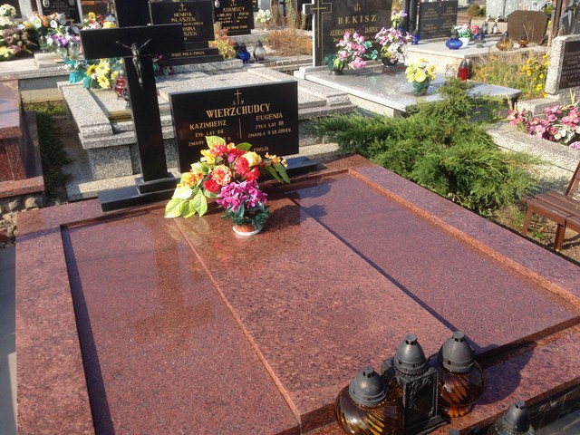 Eugenia Wierzchucka 1917 Białystok - Grobonet - Wyszukiwarka osób pochowanych