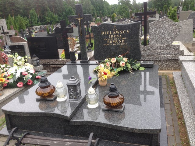 Irena Bielawska 1938 Białystok - Grobonet - Wyszukiwarka osób pochowanych