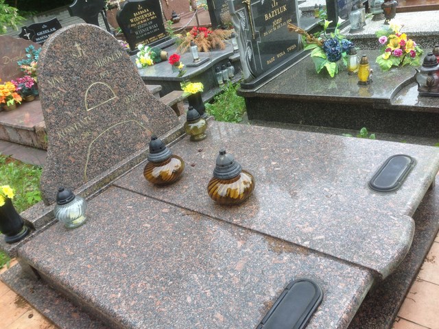 Jerzy Apanowicz 1949 Białystok - Grobonet - Wyszukiwarka osób pochowanych