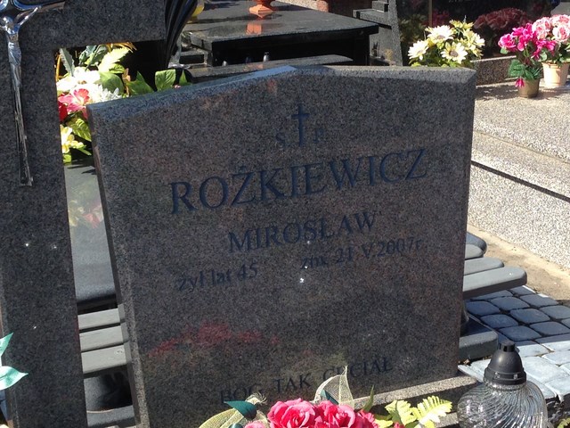 Mirosław Rożkiewicz 1962 Białystok - Grobonet - Wyszukiwarka osób pochowanych