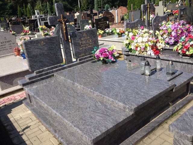 Jarosław Dzierżanowski 1941 Białystok - Grobonet - Wyszukiwarka osób pochowanych