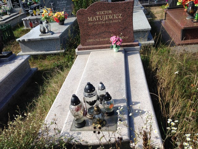 Wiktor Matujewicz 1942 Białystok - Grobonet - Wyszukiwarka osób pochowanych
