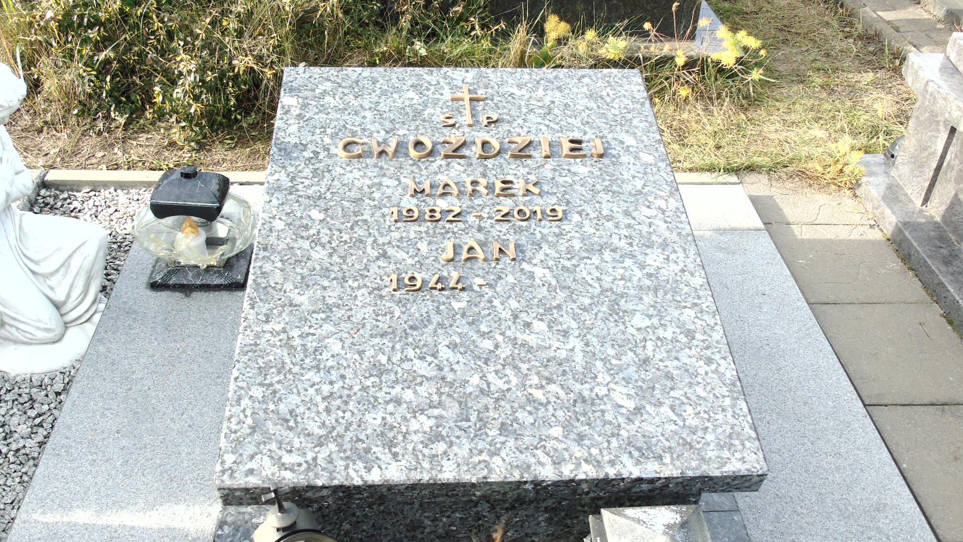 Marek Gwoździej 1982 Białystok - Grobonet - Wyszukiwarka osób pochowanych