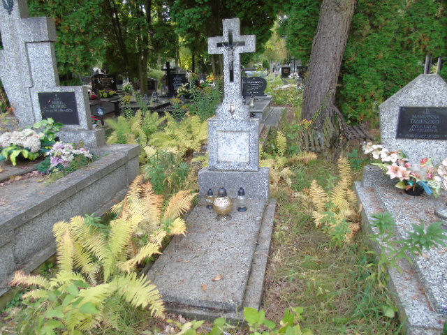 Henryk Brzozowski 1902 Białystok - Grobonet - Wyszukiwarka osób pochowanych