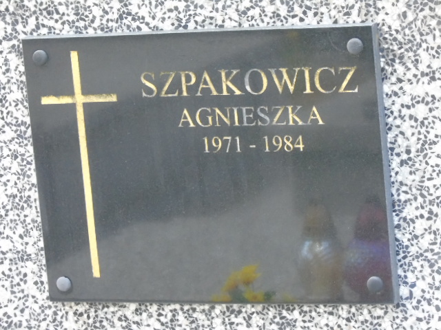 Agnieszka Szpakowicz 1971 Białystok - Grobonet - Wyszukiwarka osób pochowanych