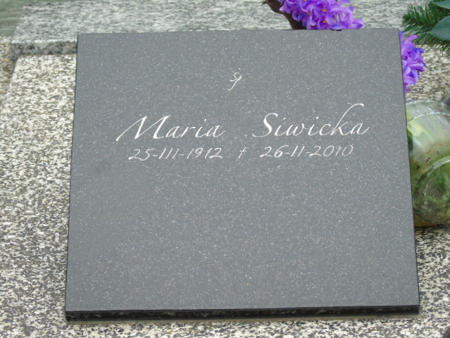 Maria Siwicka 1912 Białystok - Grobonet - Wyszukiwarka osób pochowanych