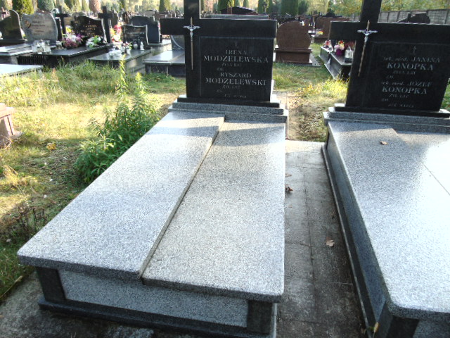 Ryszard Modzelewski 1928 Białystok - Grobonet - Wyszukiwarka osób pochowanych