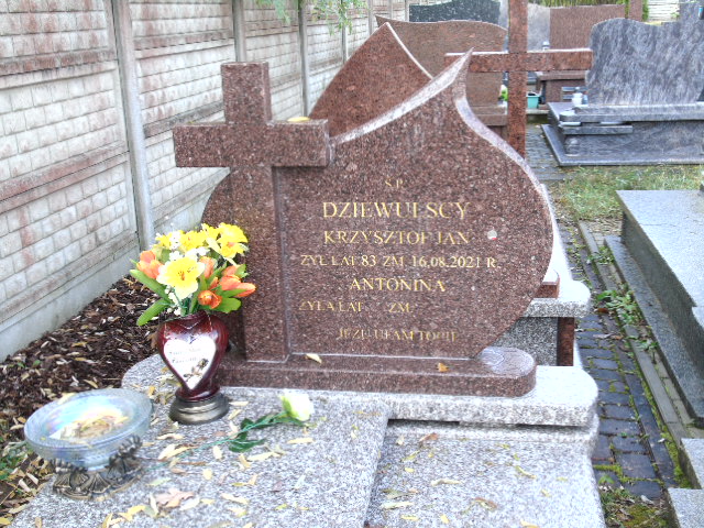 Antonina Dziewulska 1942 Białystok - Grobonet - Wyszukiwarka osób pochowanych