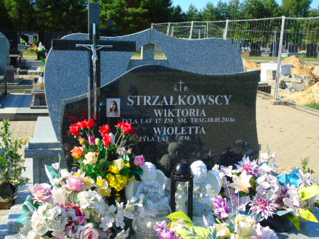 Wiktoria Strzałkowska 2001 Białystok - Grobonet - Wyszukiwarka osób pochowanych